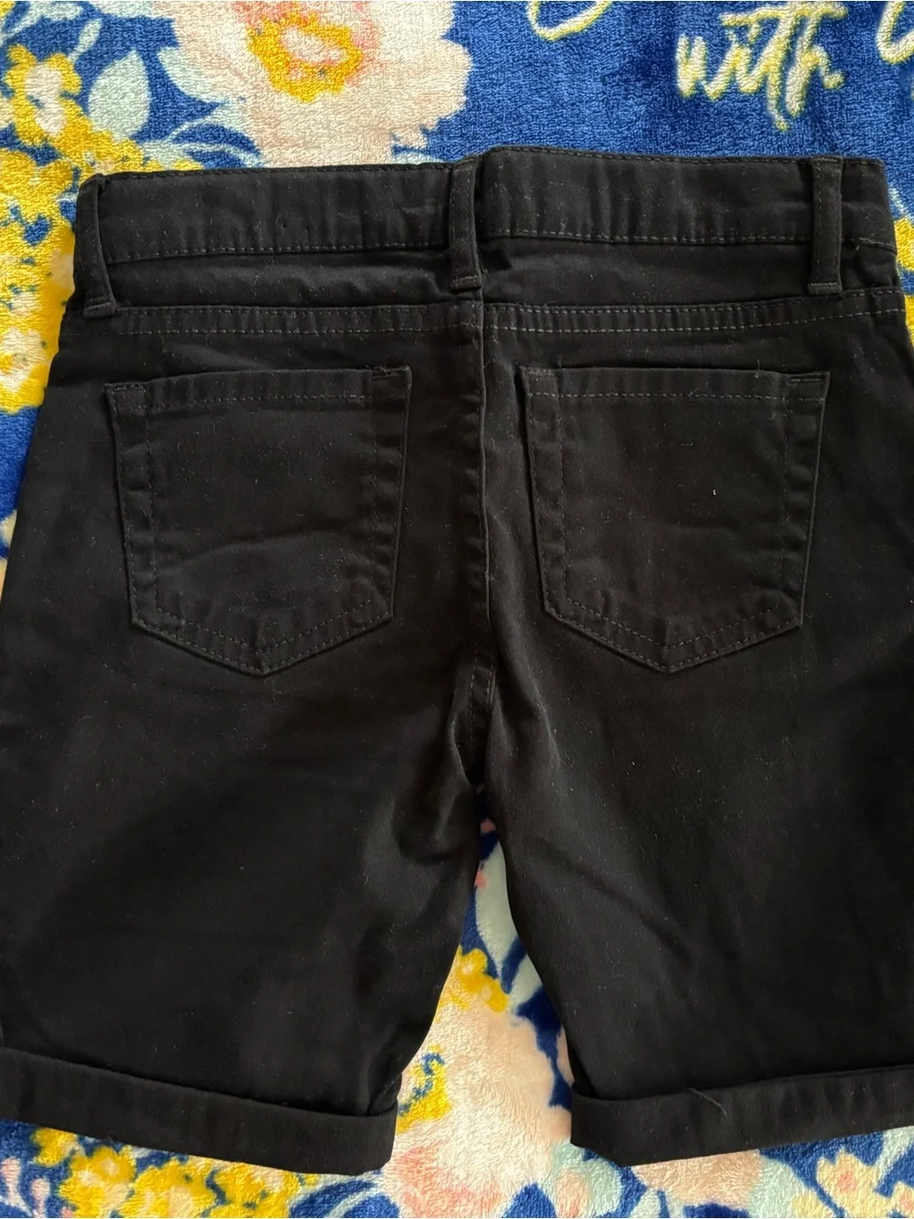 Place Girls Black Rolled Cuff Hem Cotton Bermuda Shorts | Size: 6